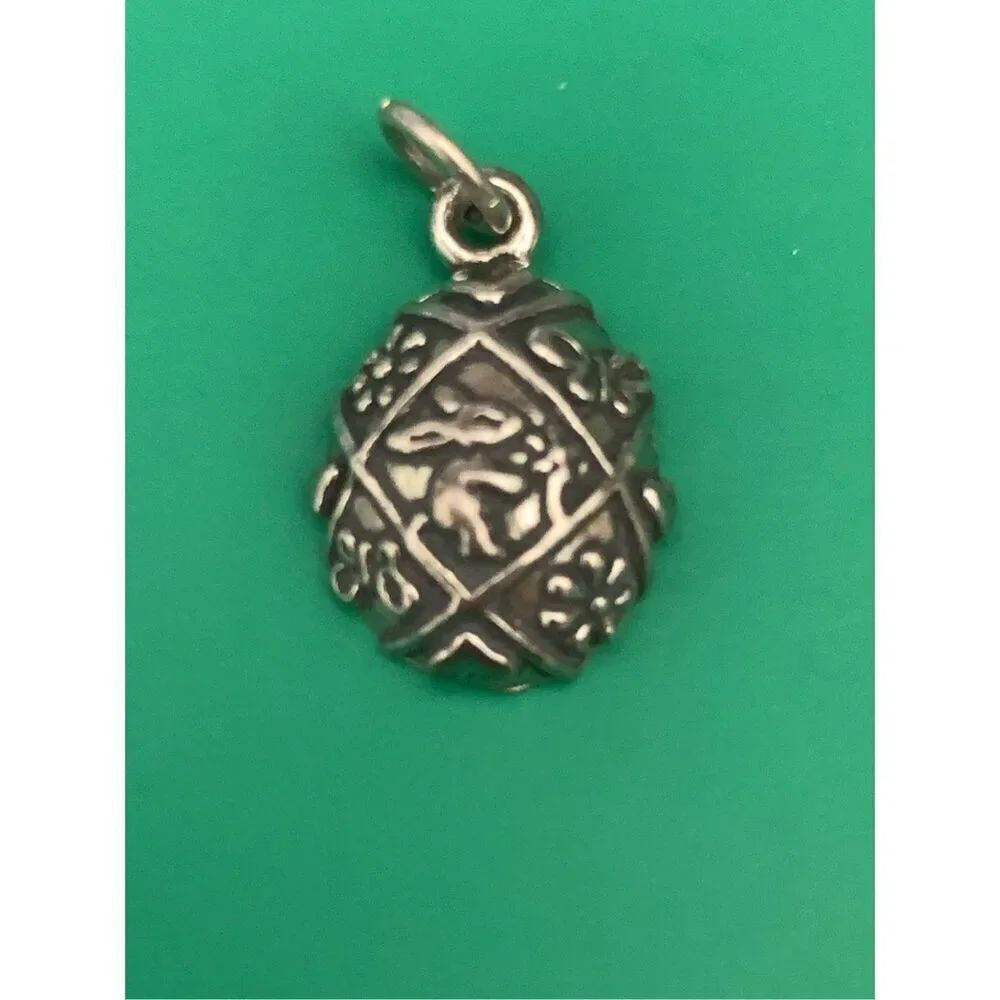 .925 Rabbit Daisy Flower Vintage Egg Sterling Silver Jewelry Charm #Easter